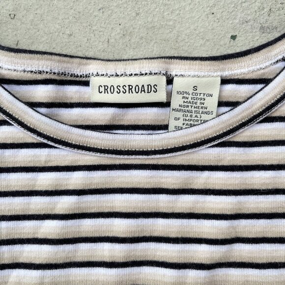 Striped Scoop Neck Top with Cuffed Quarter Length Sleeves - Picture 8 of 10